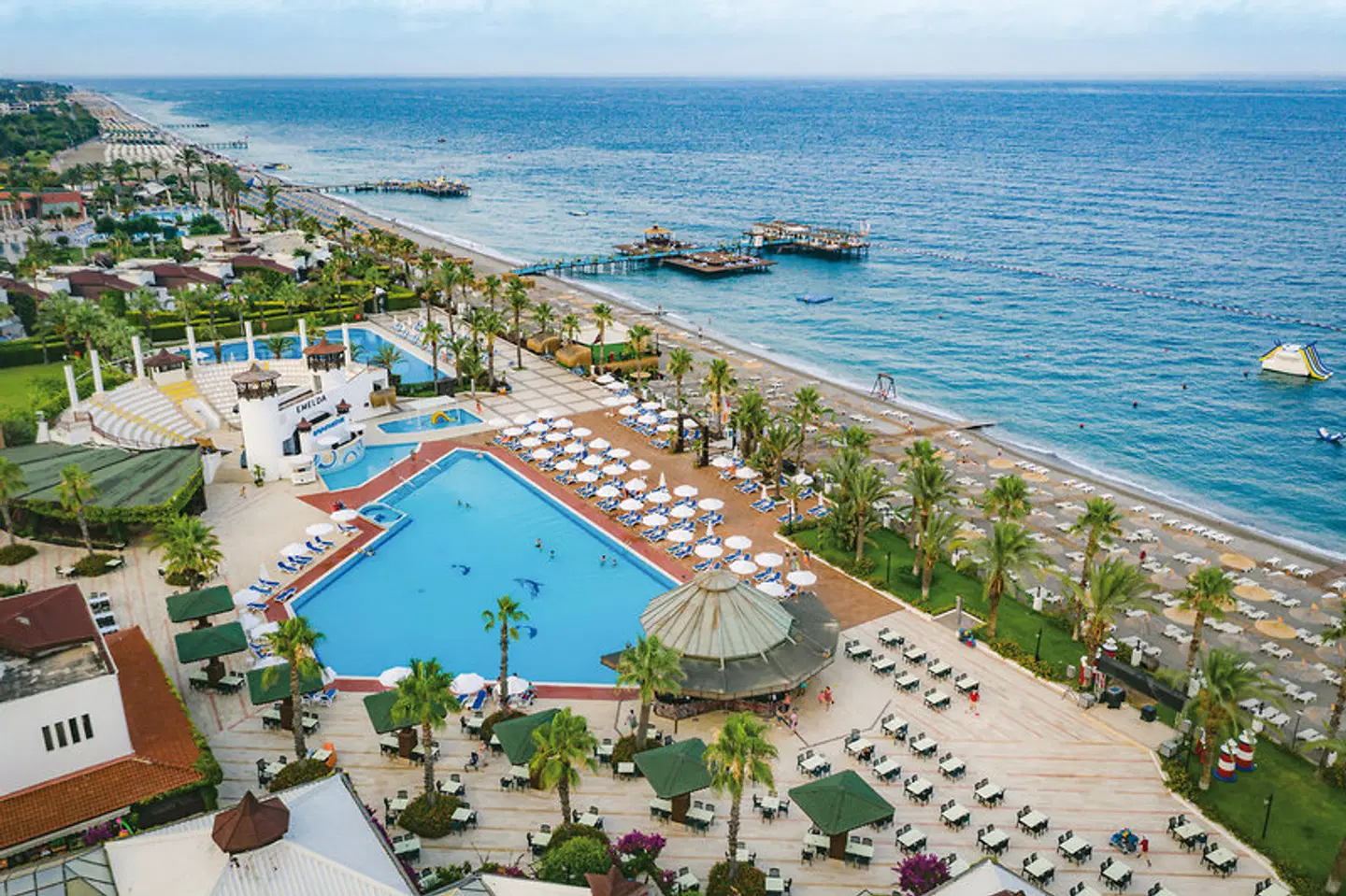 Emelda Sun Club OUTDOOR_POOL