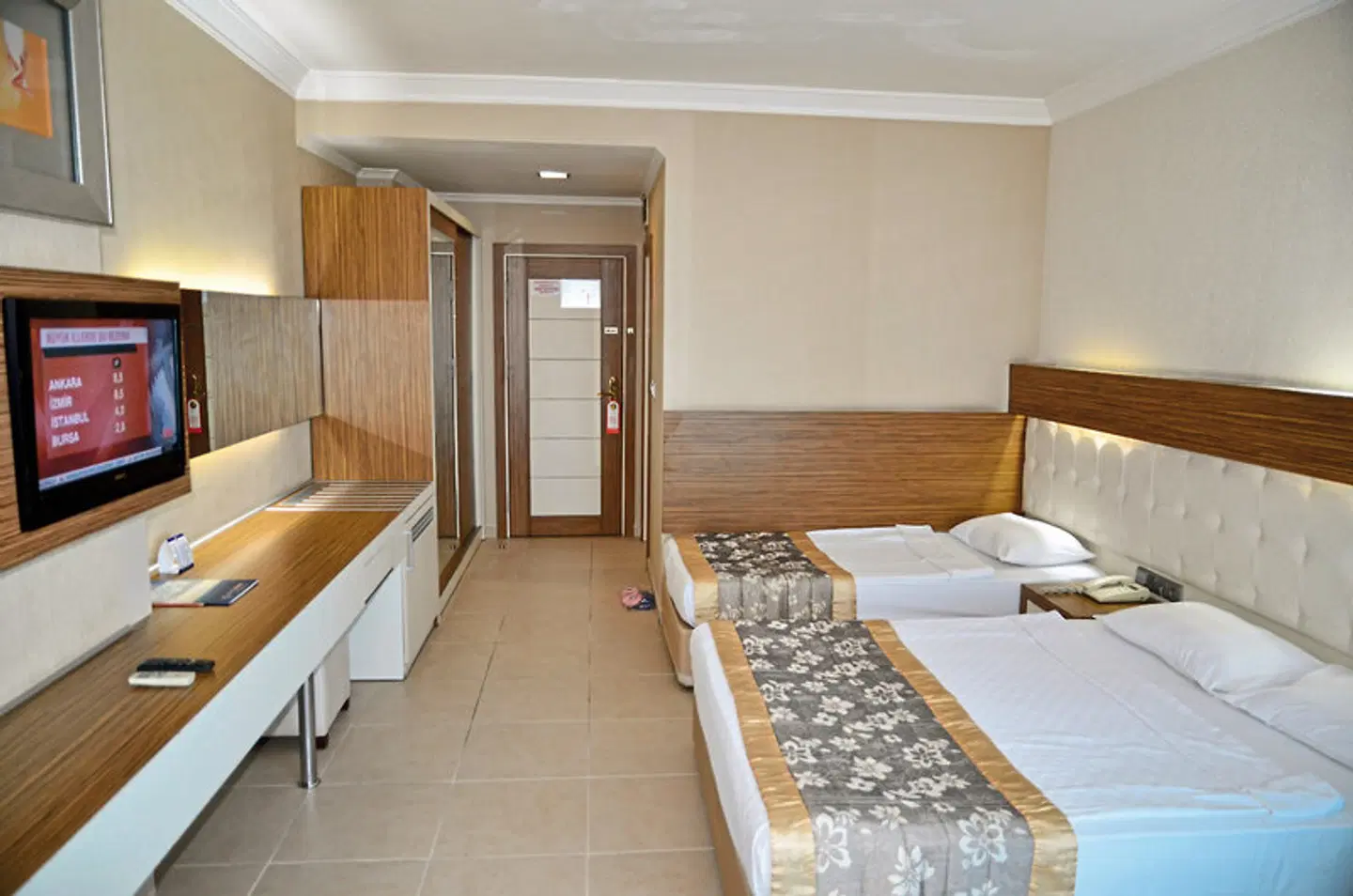 Grand Zaman Garden ROOM_EXAMPLE