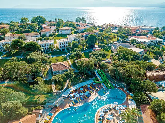 Club Resort Atlantis EXTERIOR