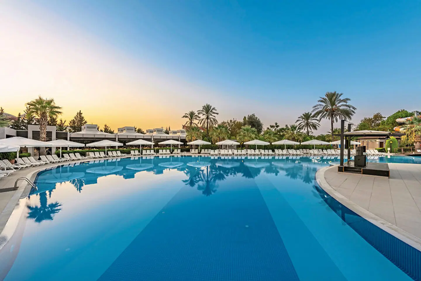 Sunis Elita Beach Resort Hotel & Spa OUTDOOR_POOL
