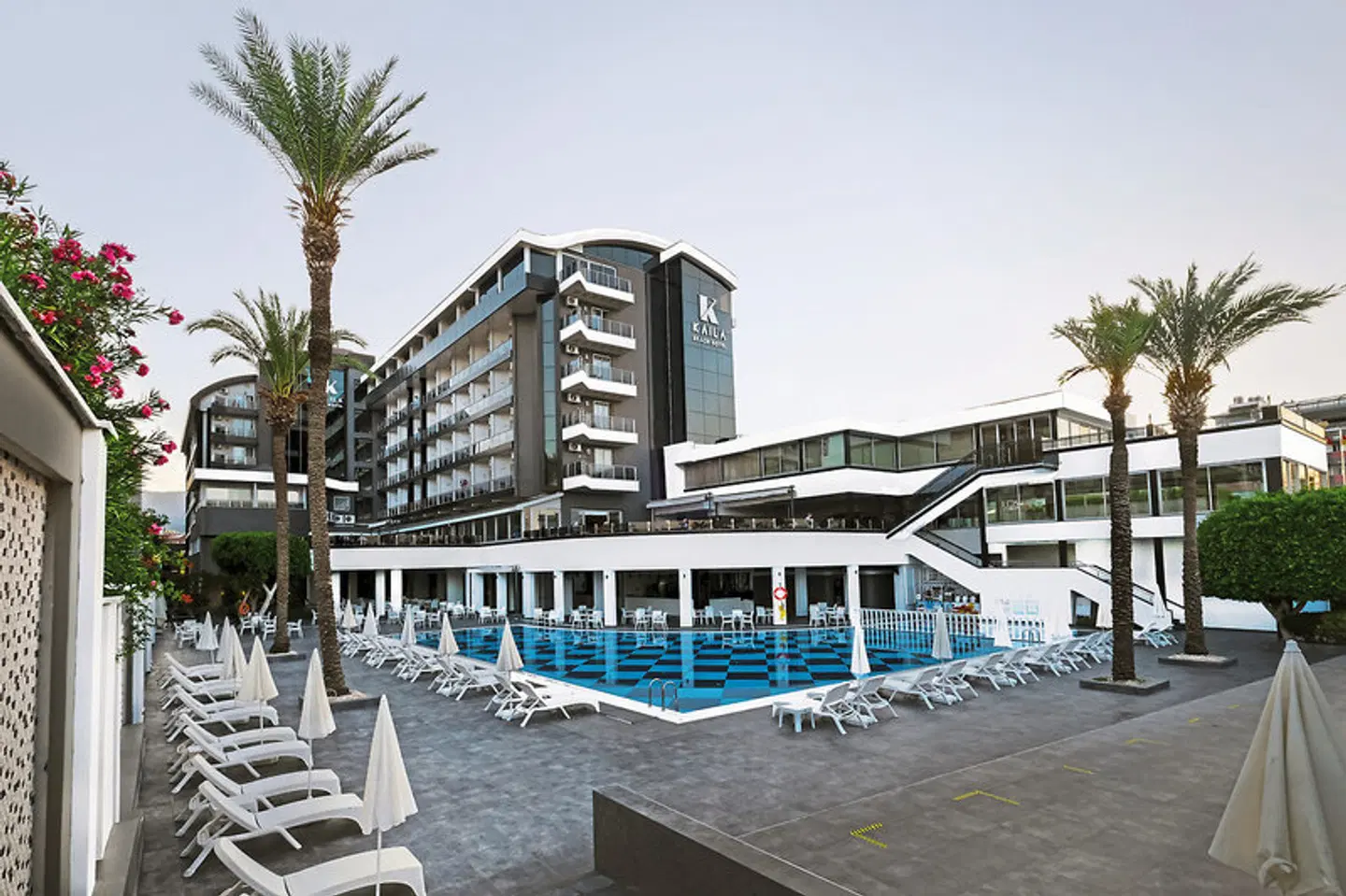 Kaila Beach Hotel EXTERIOR