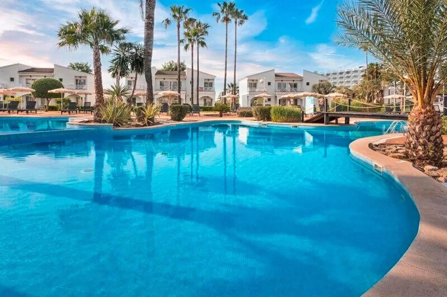 Garden Saladina OUTDOOR_POOL