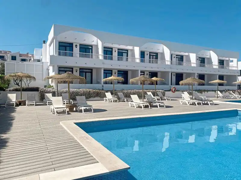 Beach Club Menorca – Hotelfoto