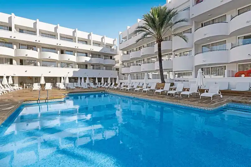 Palmanova Beach by THR – Hotelfoto