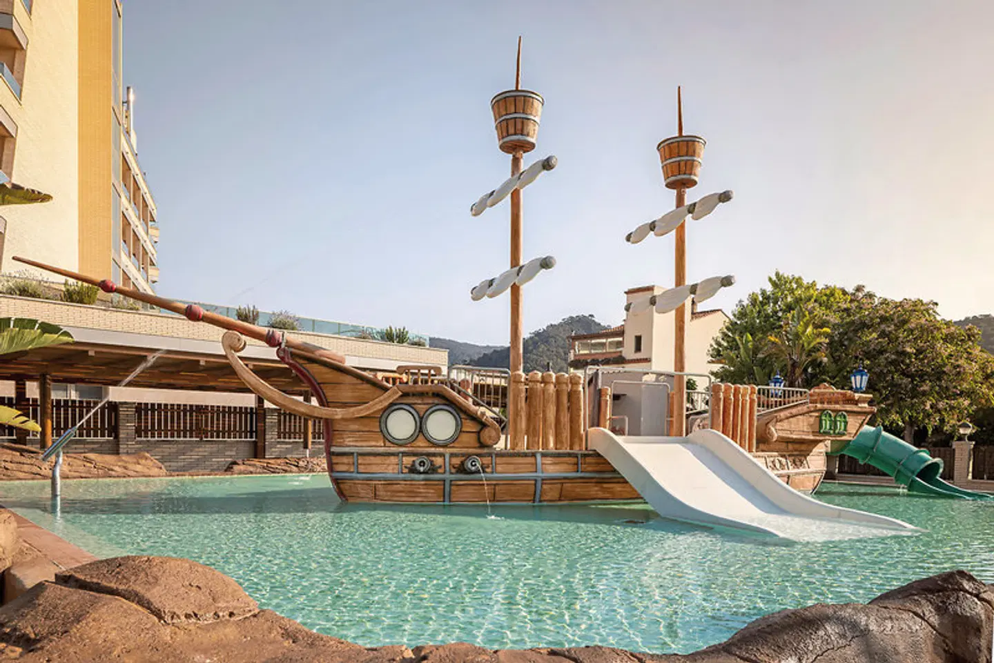 Golden Bahía de Tossa & Spa OUTDOOR_POOL