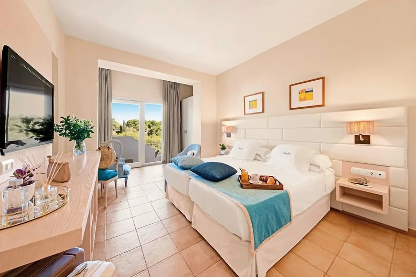 Cala d'Or ROOM_EXAMPLE