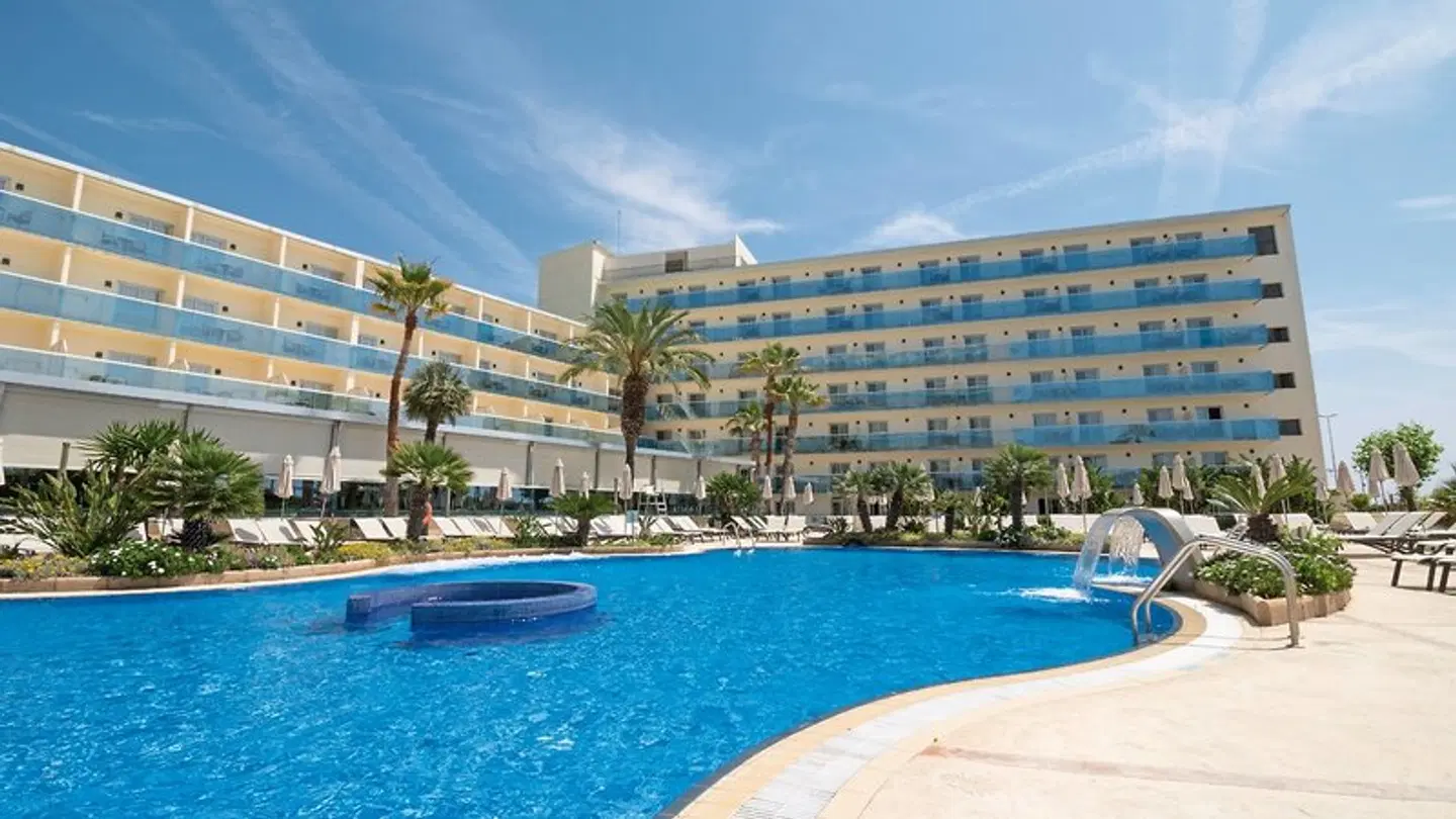 Golden Taurus Aquapark Resort EXTERIOR
