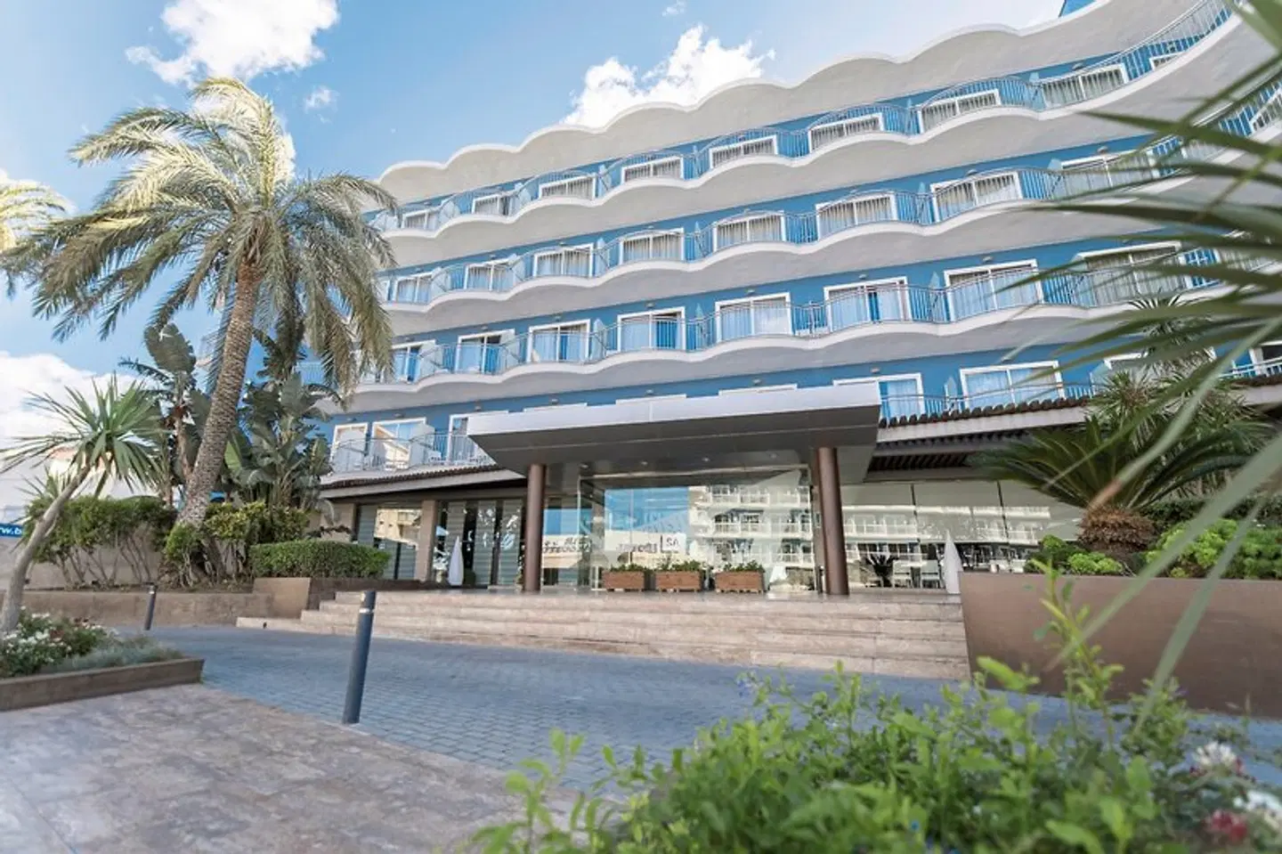 Hotel Augustus EXTERIOR