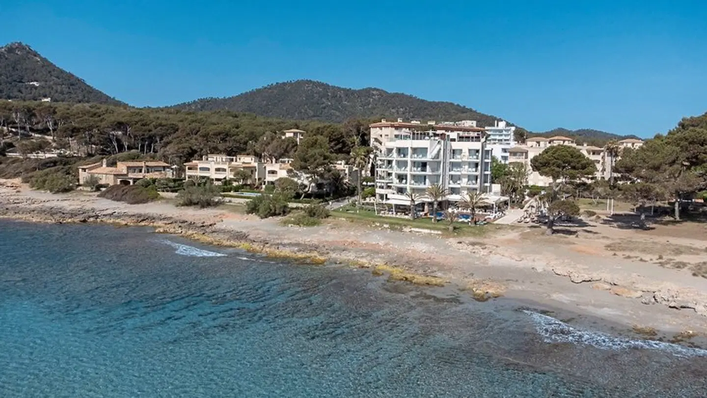 Melbeach & Spa EXTERIOR