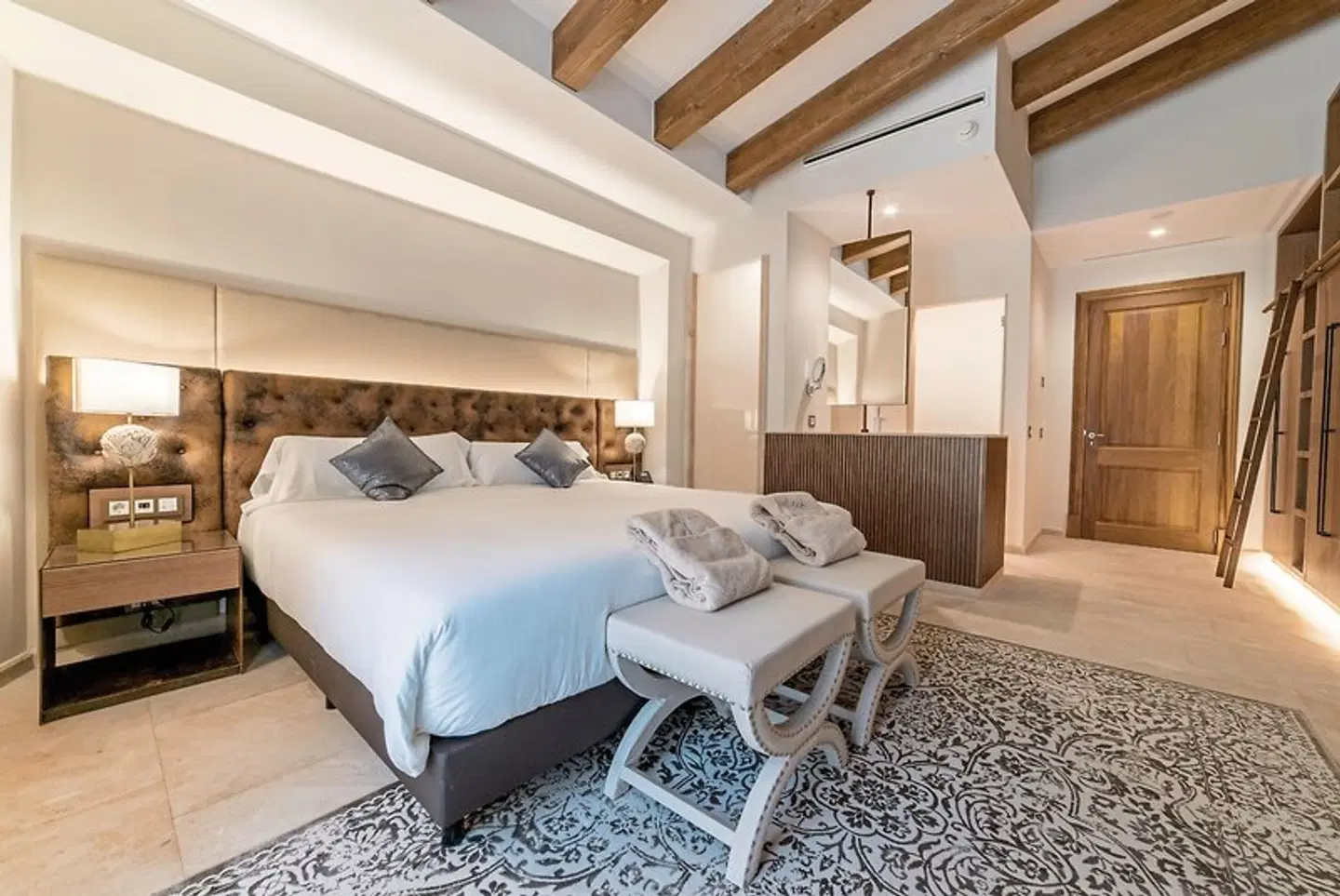 Creu de Tau Art & Spa ROOM_EXAMPLE