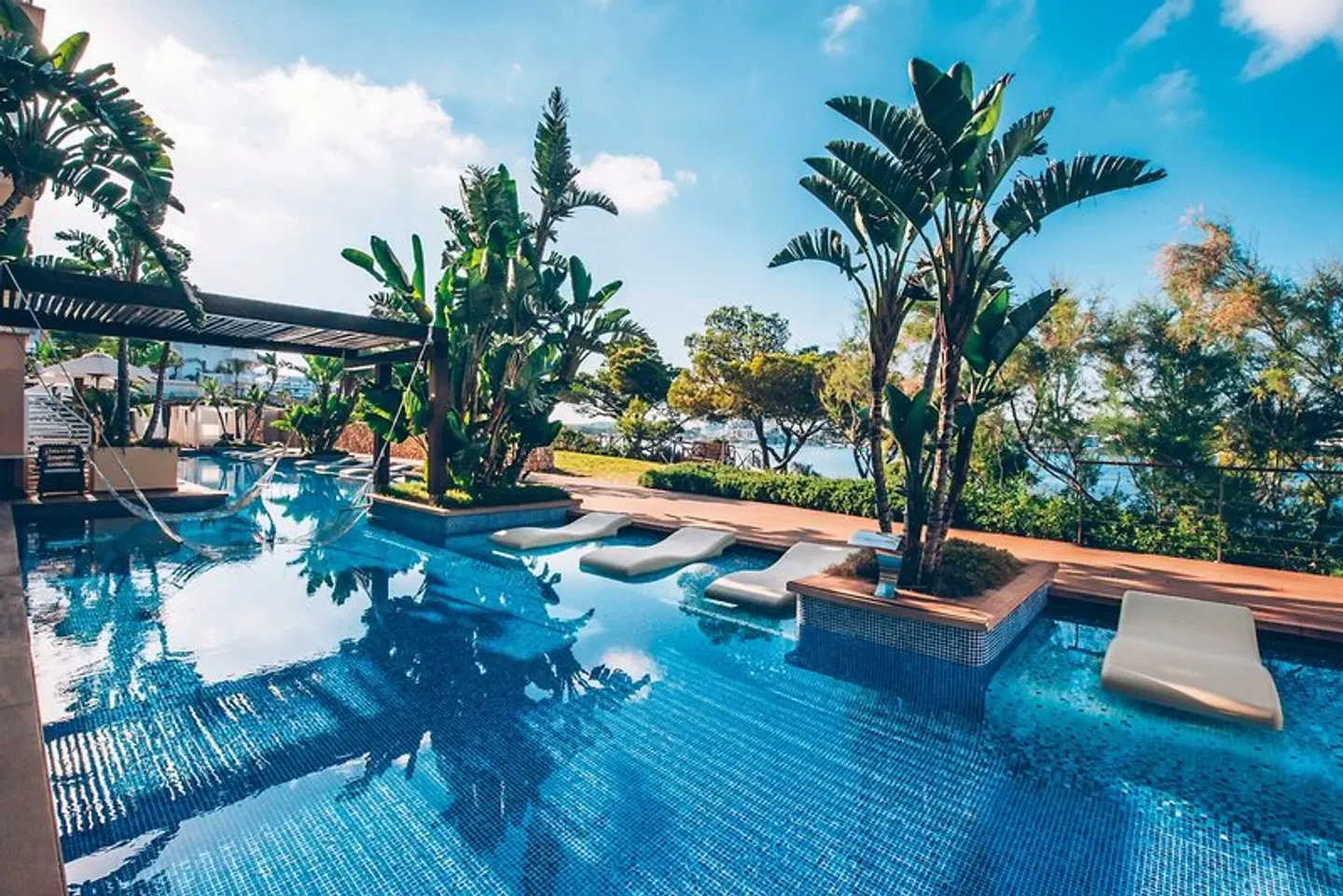 Iberostar Selection Jardín del Sol Suites OUTDOOR_POOL