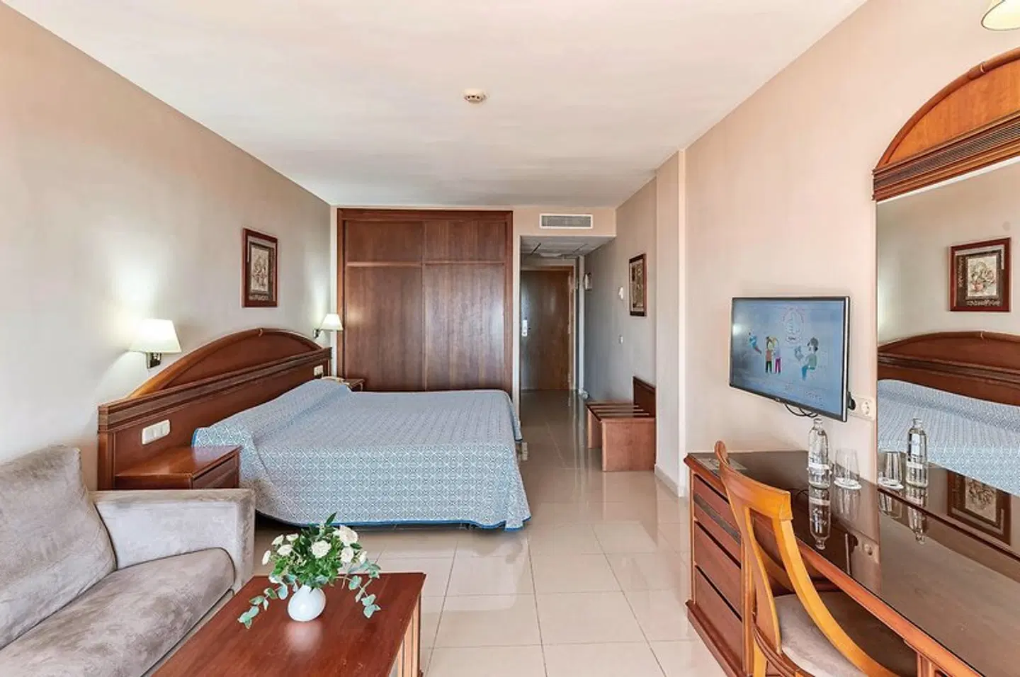 Entspannt entdecken: Costa Tropical & ihre goldenen Schätze ROOM_EXAMPLE