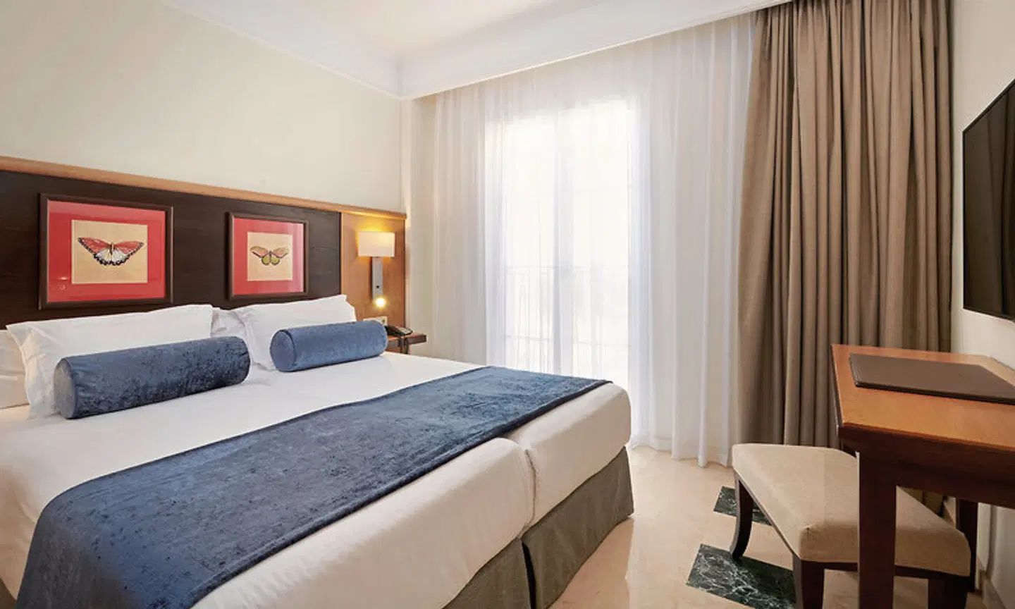Grupotel Playa de Palma Suites & Spa ROOM_EXAMPLE