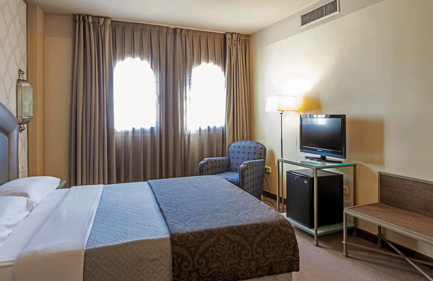 Hotel Macia Alfaros ROOM_EXAMPLE