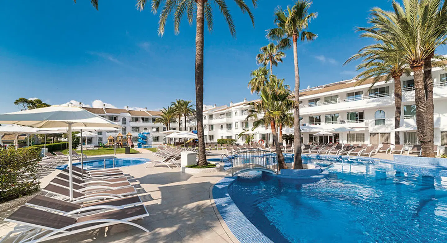 Hoposa Villaconcha Family & Sport OUTDOOR_POOL
