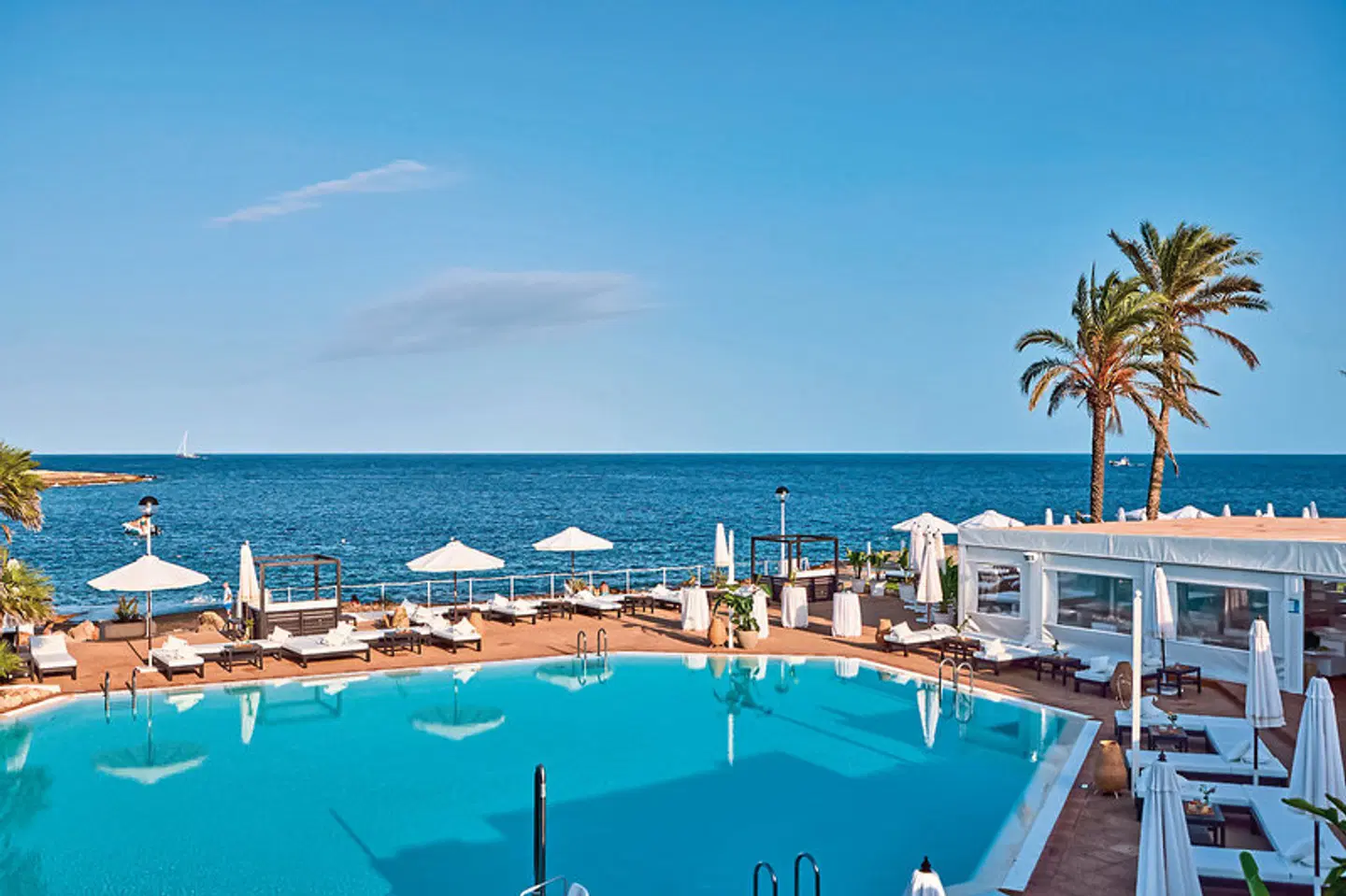 AluaSoul Menorca OUTDOOR_POOL