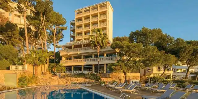 Barceló Illetas Albatros Aussenansicht