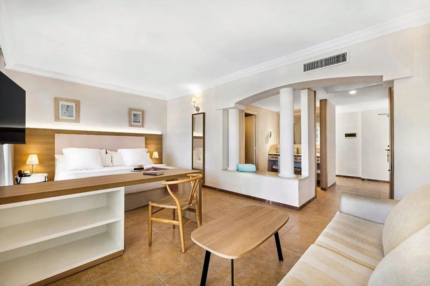 VIVA Cala Mesquida Suites & Spa Adults Only 16+ ROOM_EXAMPLE