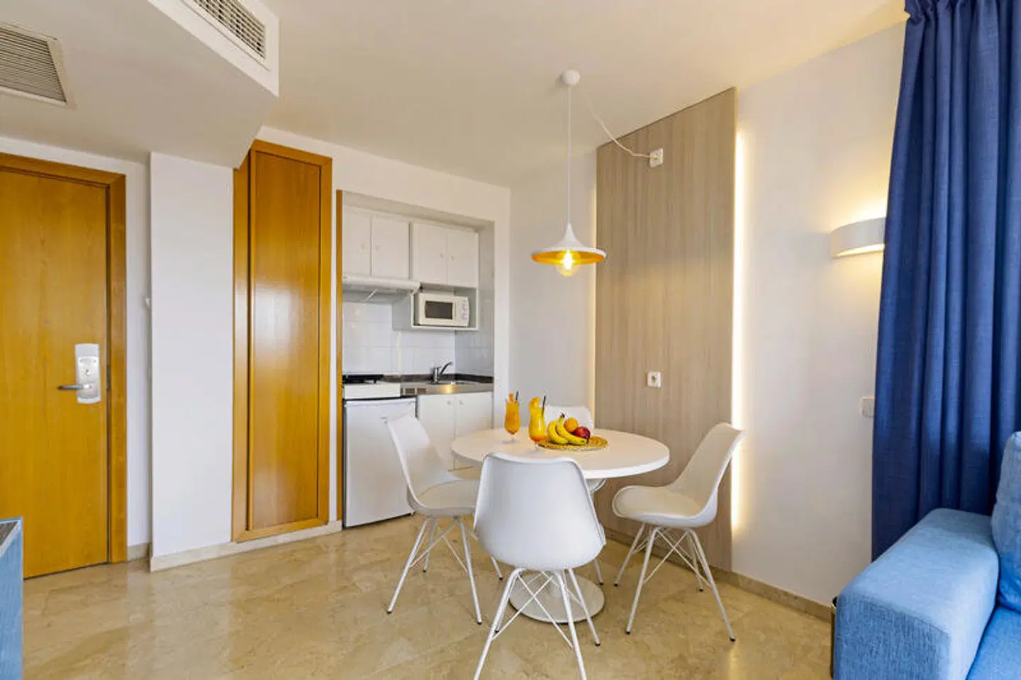 Dunes Platja Badezimmer