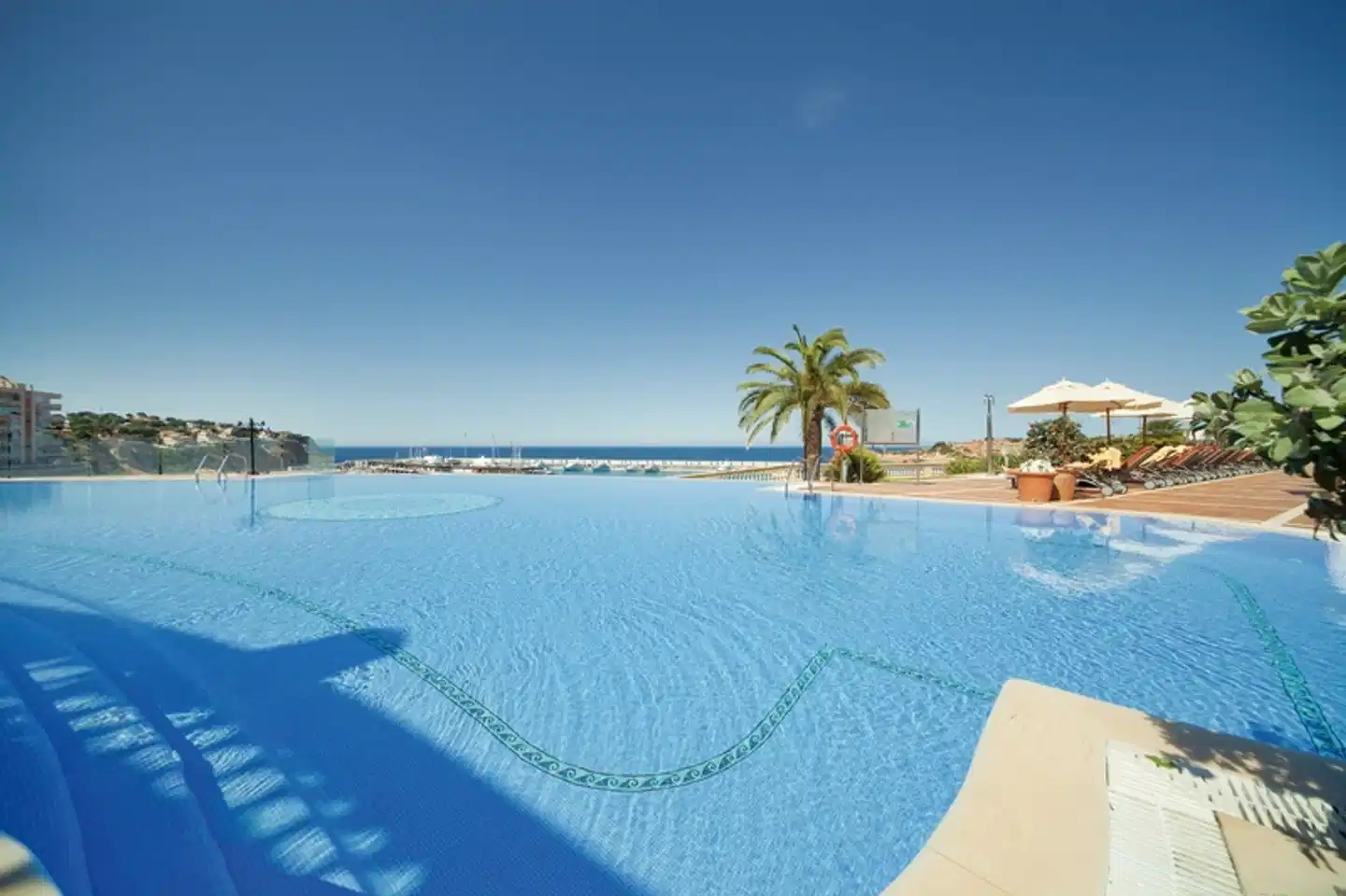 Pure Salt Port Adriano Pool