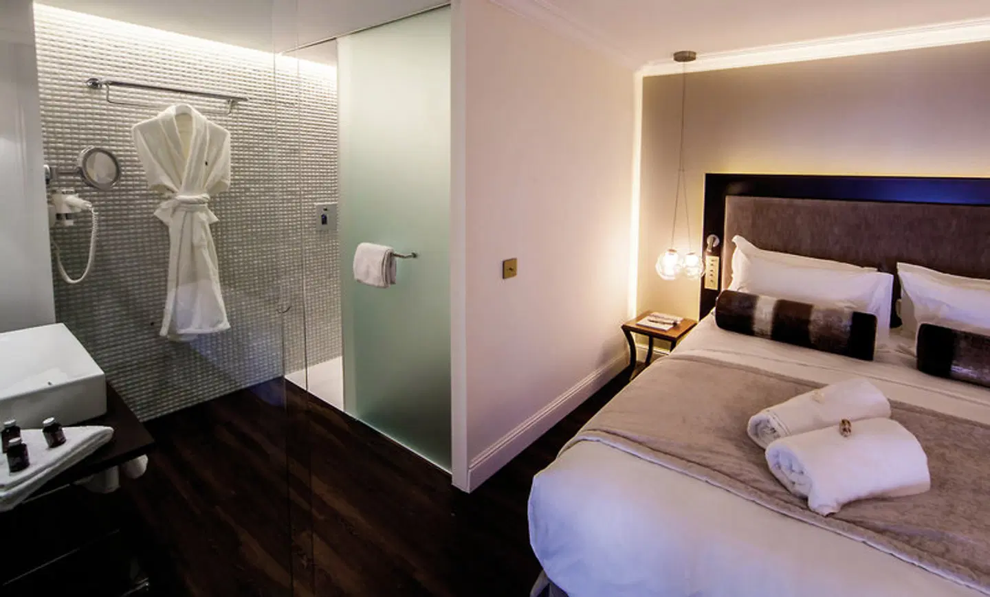 Cuba ROOM_EXAMPLE