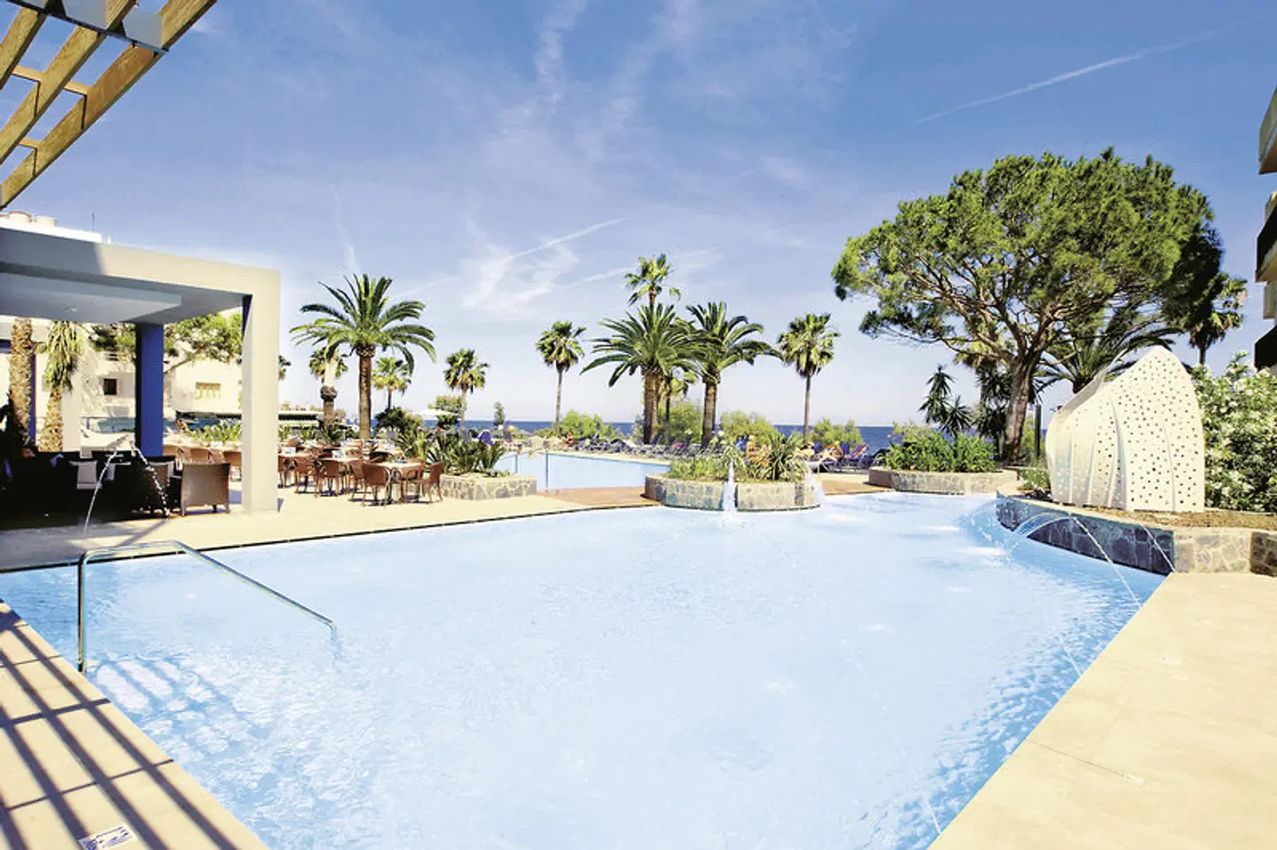 Marins Suites OUTDOOR_POOL