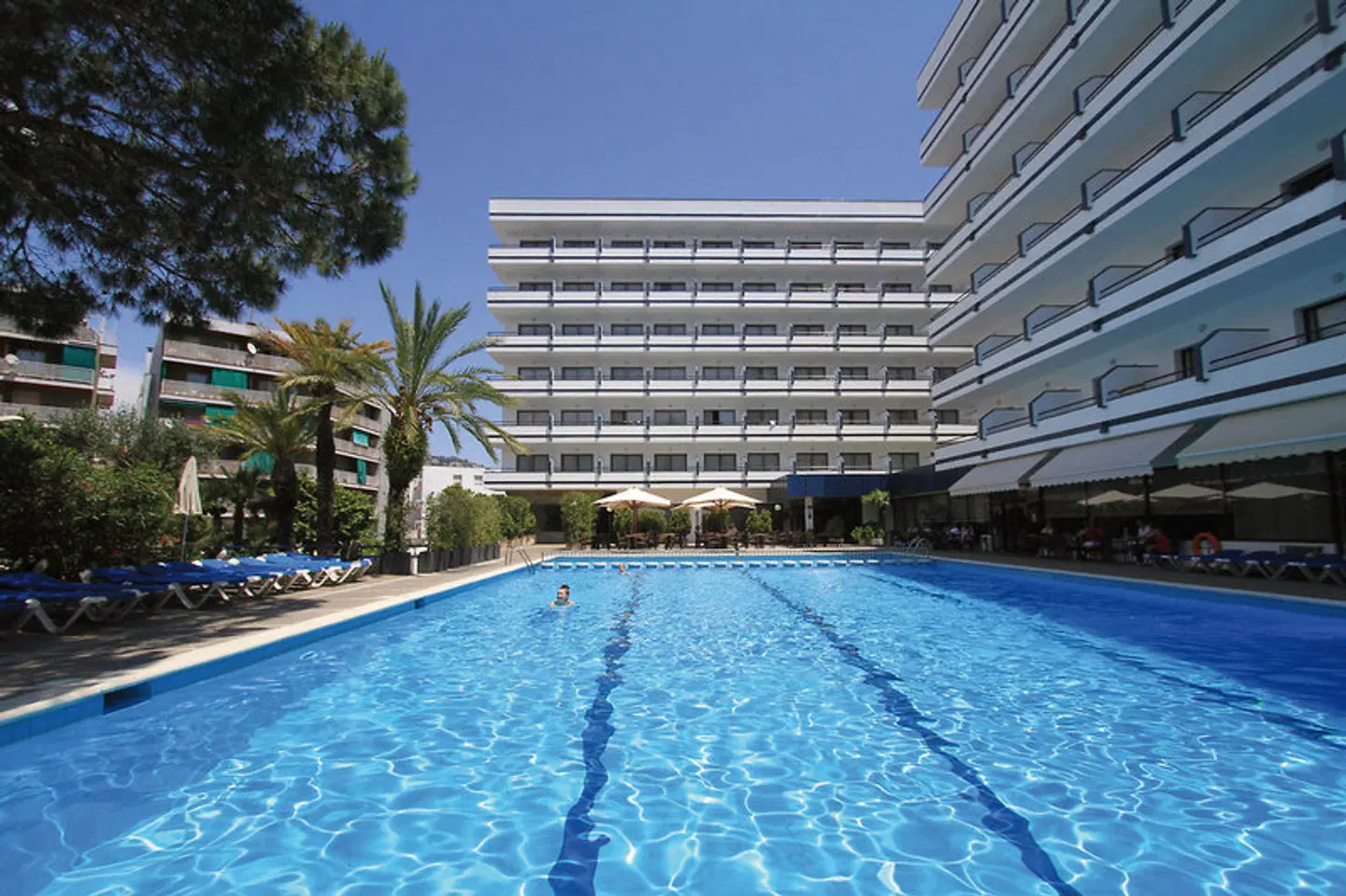 Gran Garbí OUTDOOR_POOL