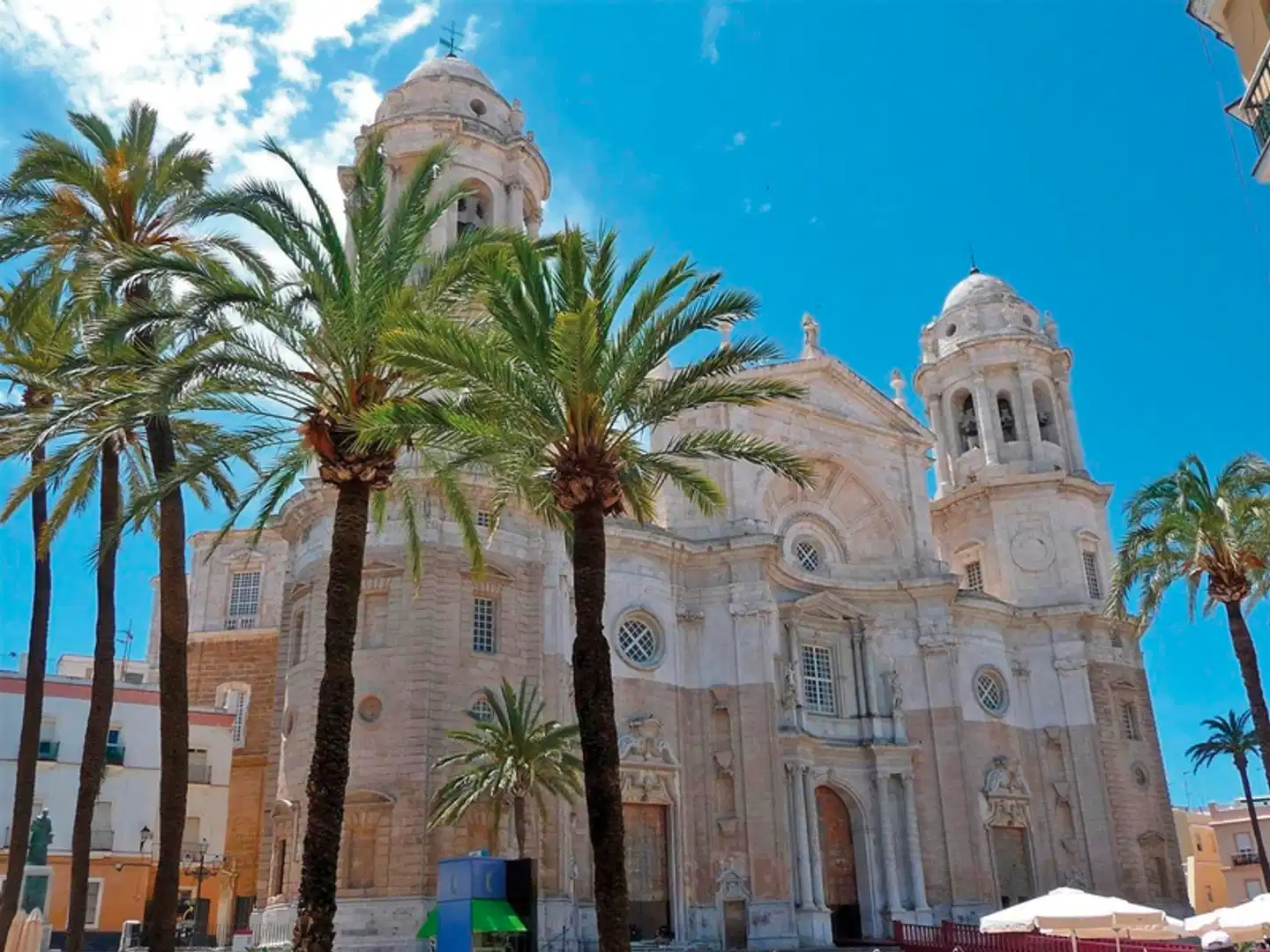 Andalusiens Höhepunkte Aussenansicht