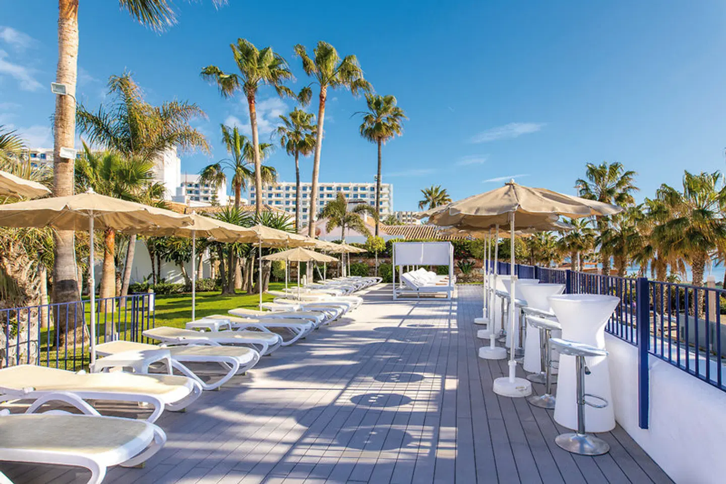 Hotel Mac Puerto Marina Terrasse