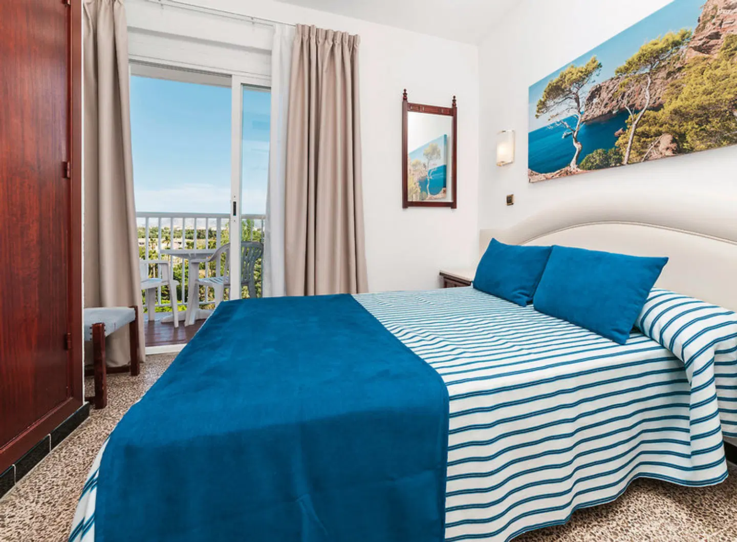 Globales Condes de Alcudia ROOM_EXAMPLE