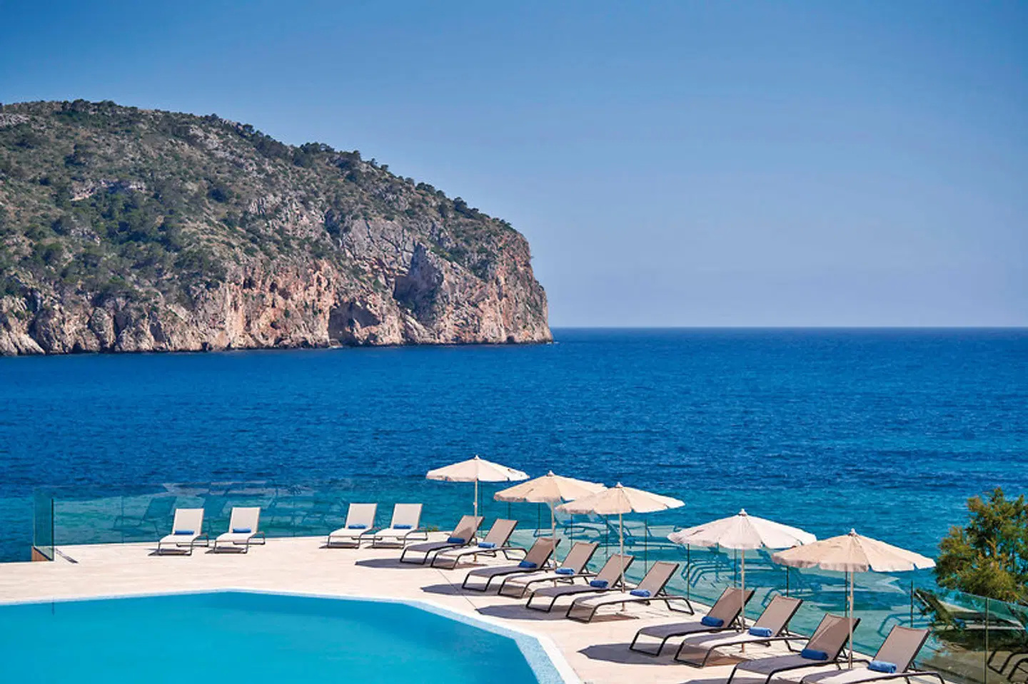 Bahía Suites Camp de Mar Strand