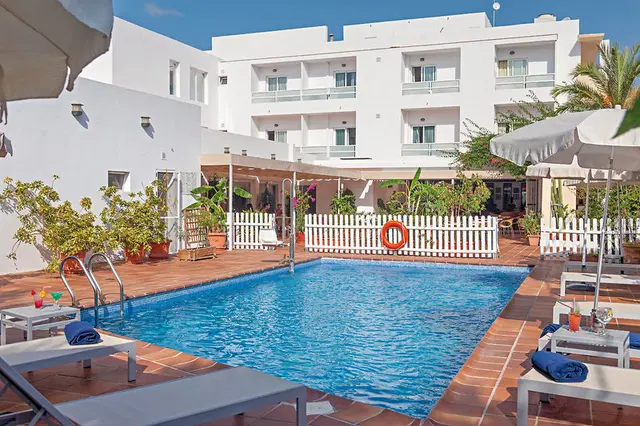 Roca Plana Formentera OUTDOOR_POOL