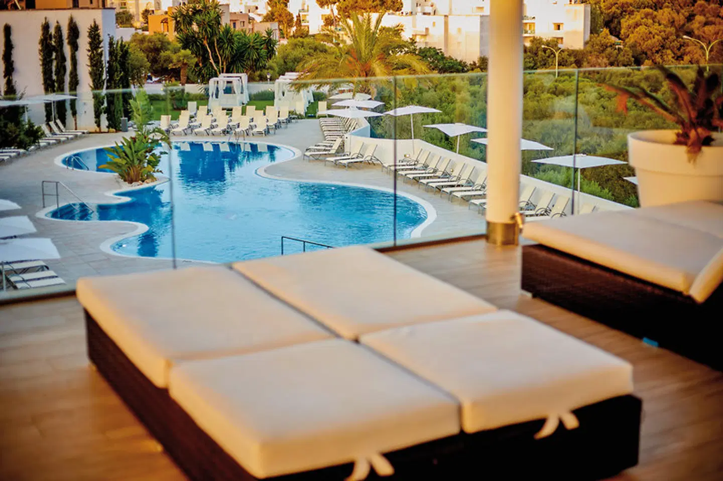 Monsuau Cala d'Or OUTDOOR_POOL