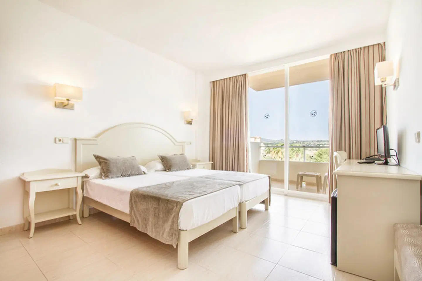 Garbí Cala Millor ROOM_EXAMPLE