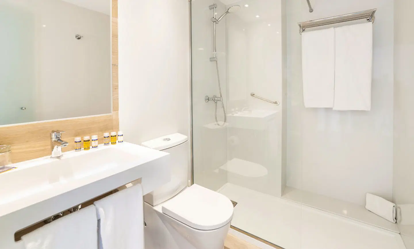 Globales Condes de Alcudia Badezimmer