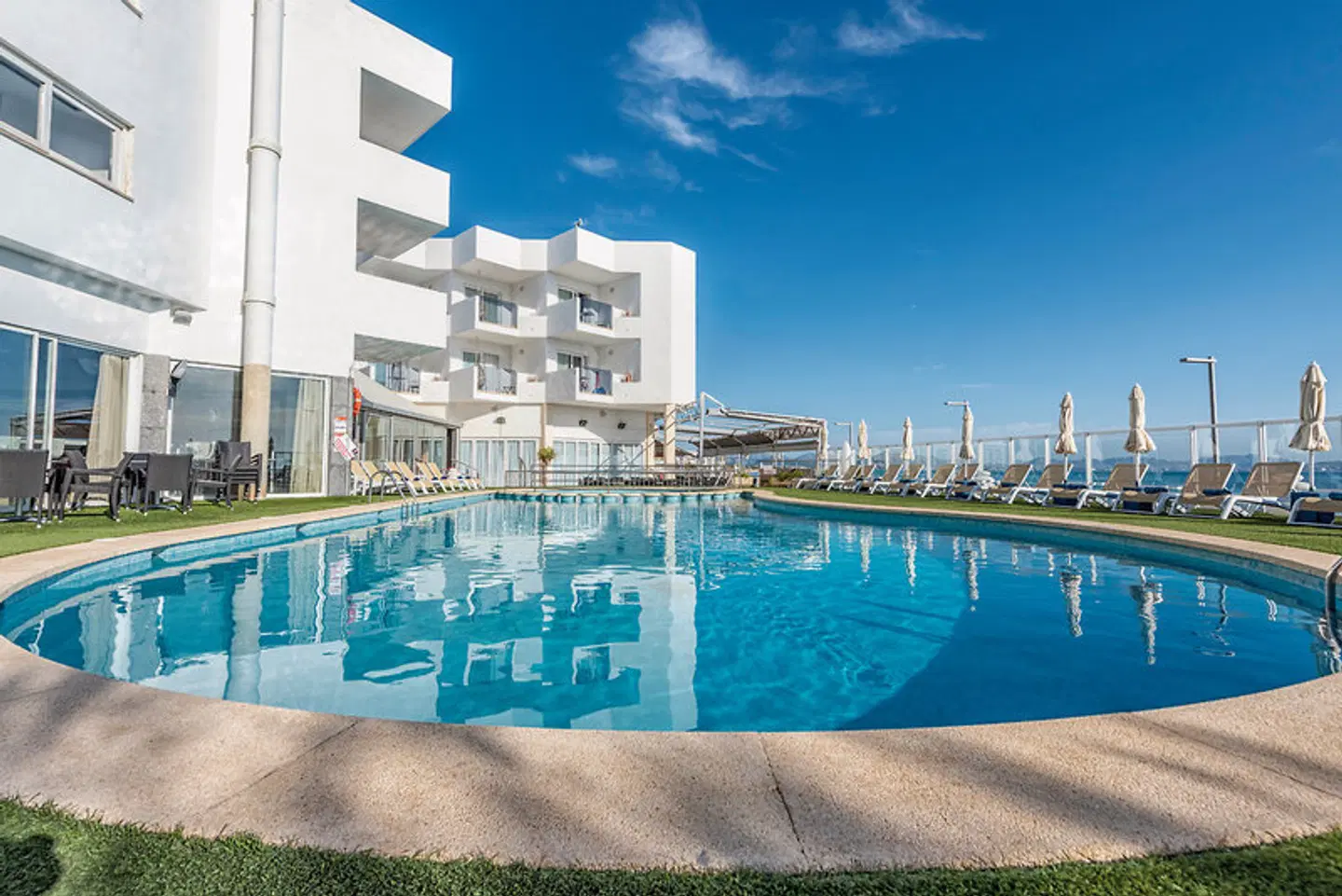 THB Gran Bahía OUTDOOR_POOL