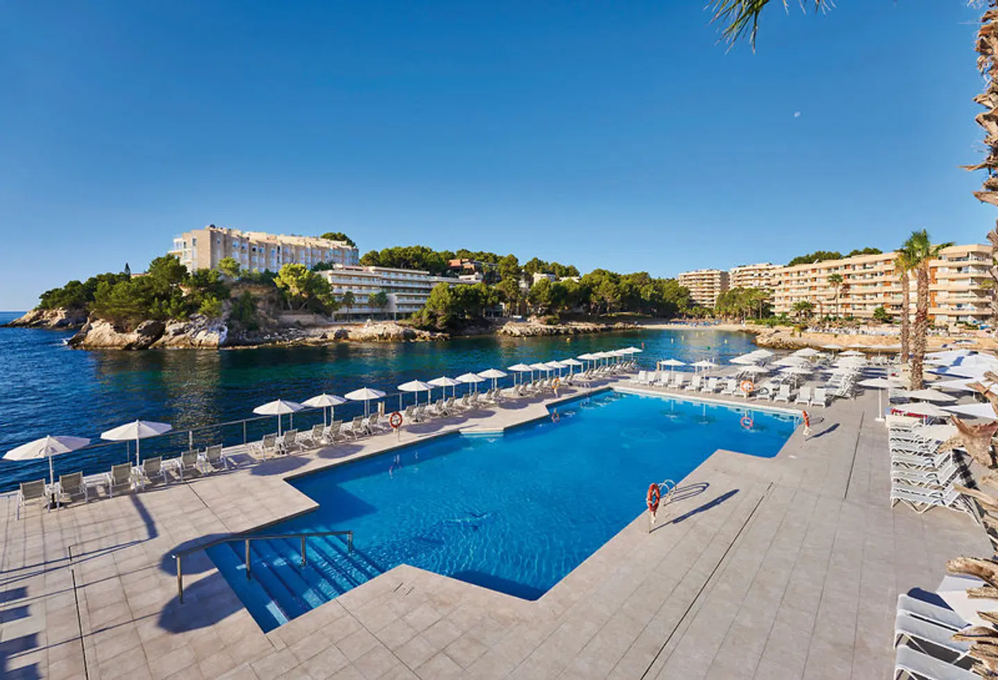 Globales Cala Viñas OUTDOOR_POOL