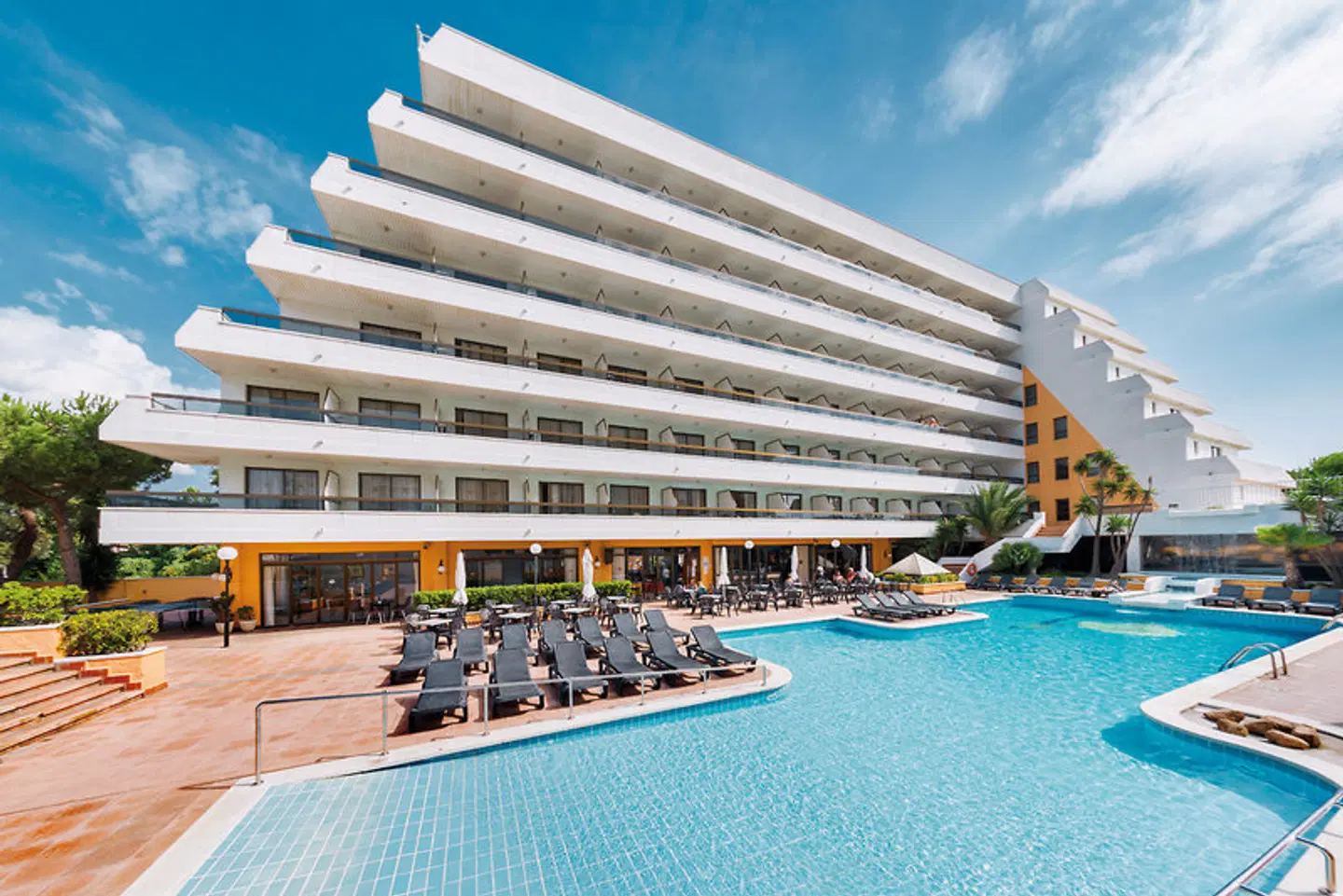 Tropic Park EXTERIOR