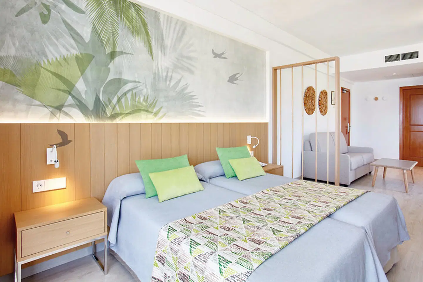 Universal Hotel Castell Royal ROOM_EXAMPLE