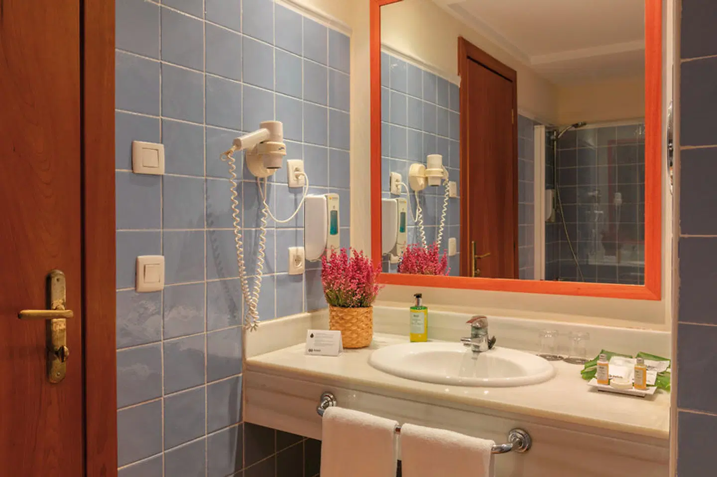HM Mar Blau Badezimmer