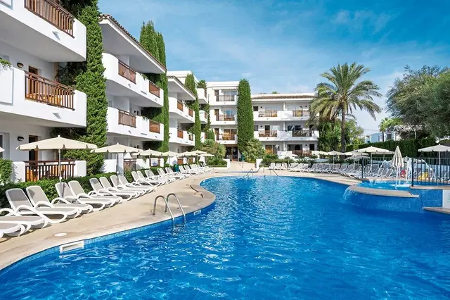 Inturotel Esmeralda Garden OUTDOOR_POOL