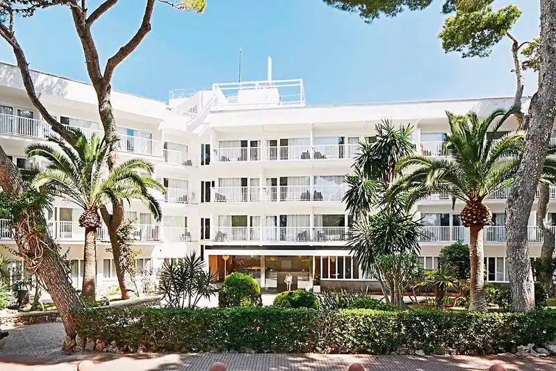 Globales Cala Blanca – Hotelfoto