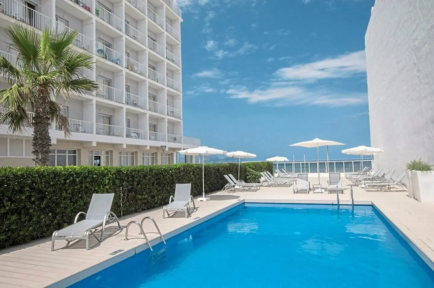JS Miramar OUTDOOR_POOL