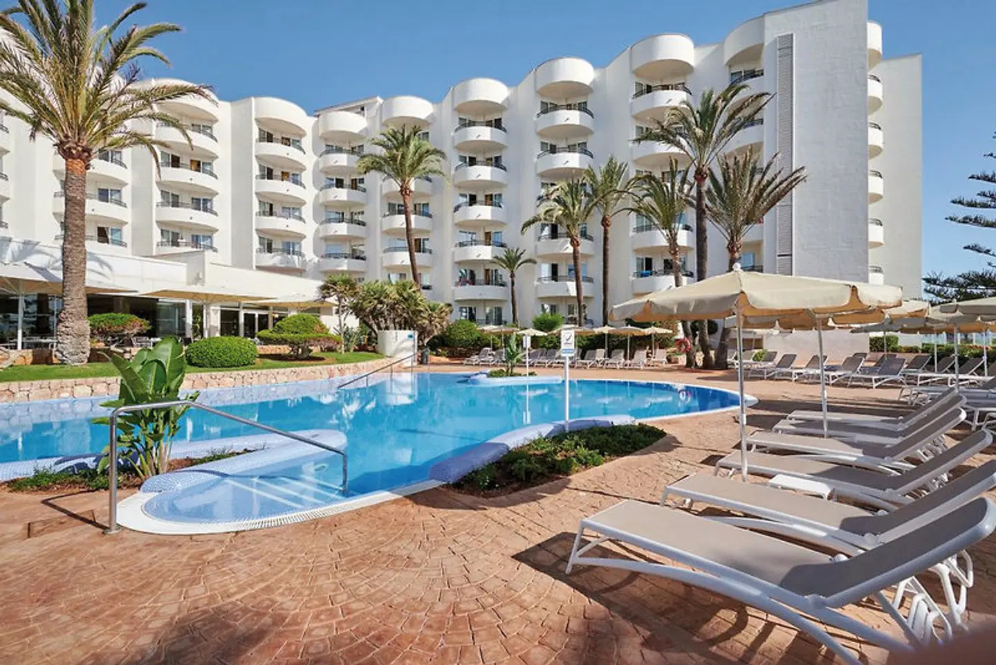 Hipotels Dunas Cala Millor OUTDOOR_POOL
