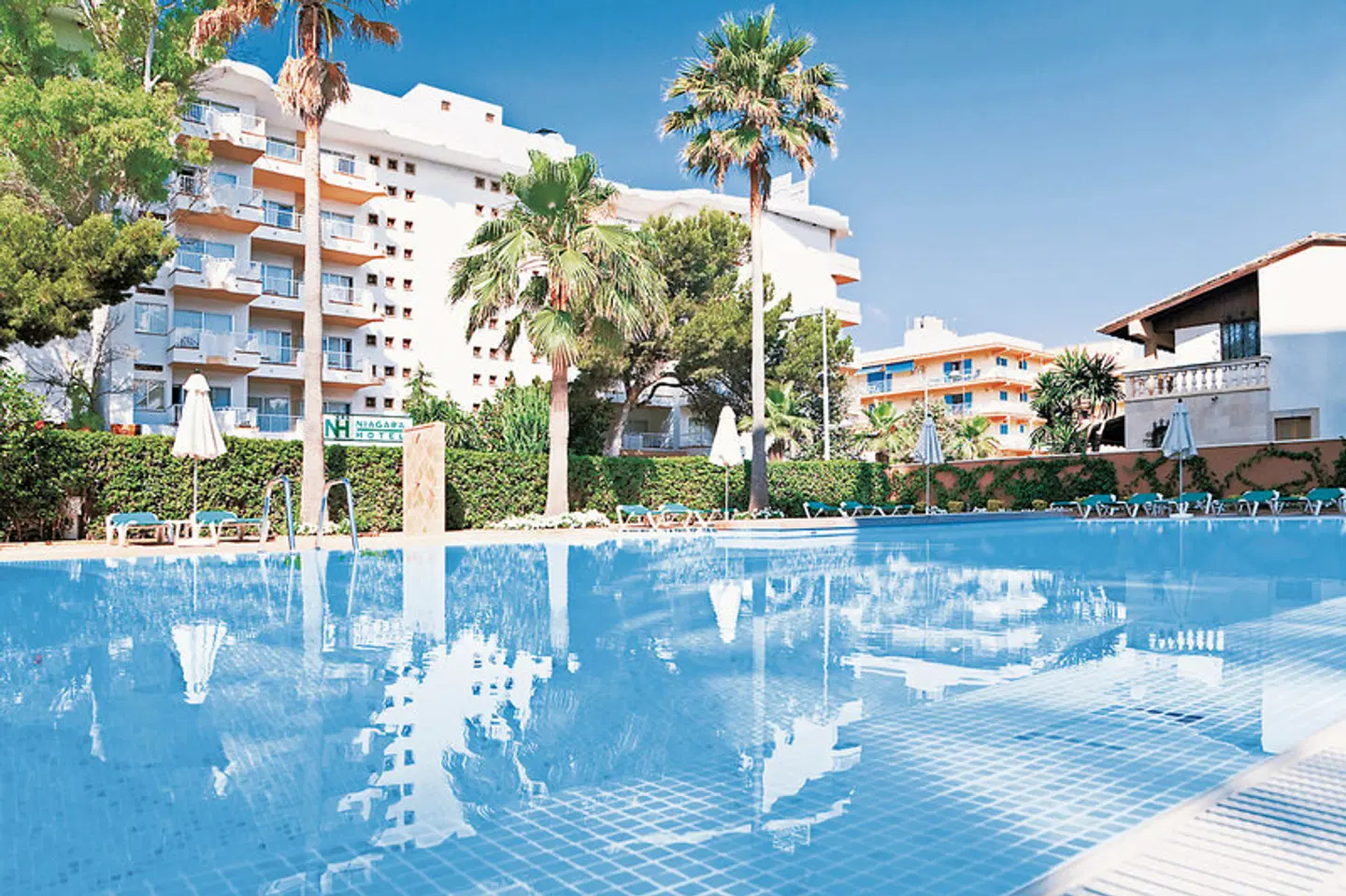 THB Niágara OUTDOOR_POOL