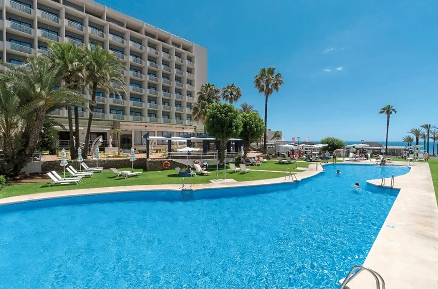 Pez Espada OUTDOOR_POOL