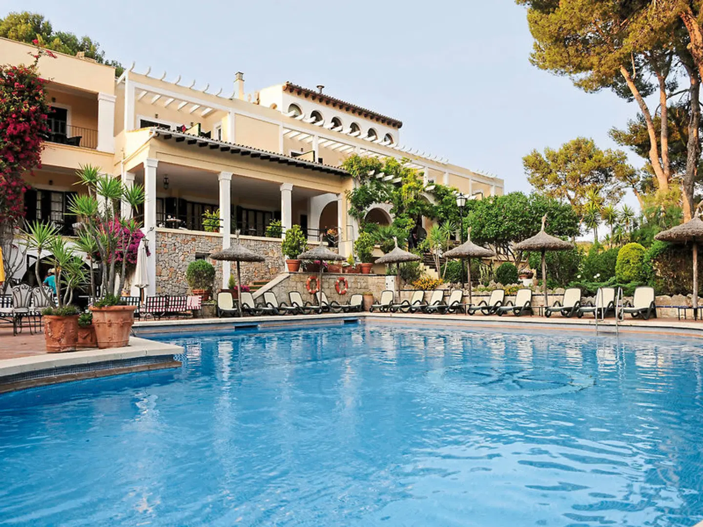 Bahía OUTDOOR_POOL