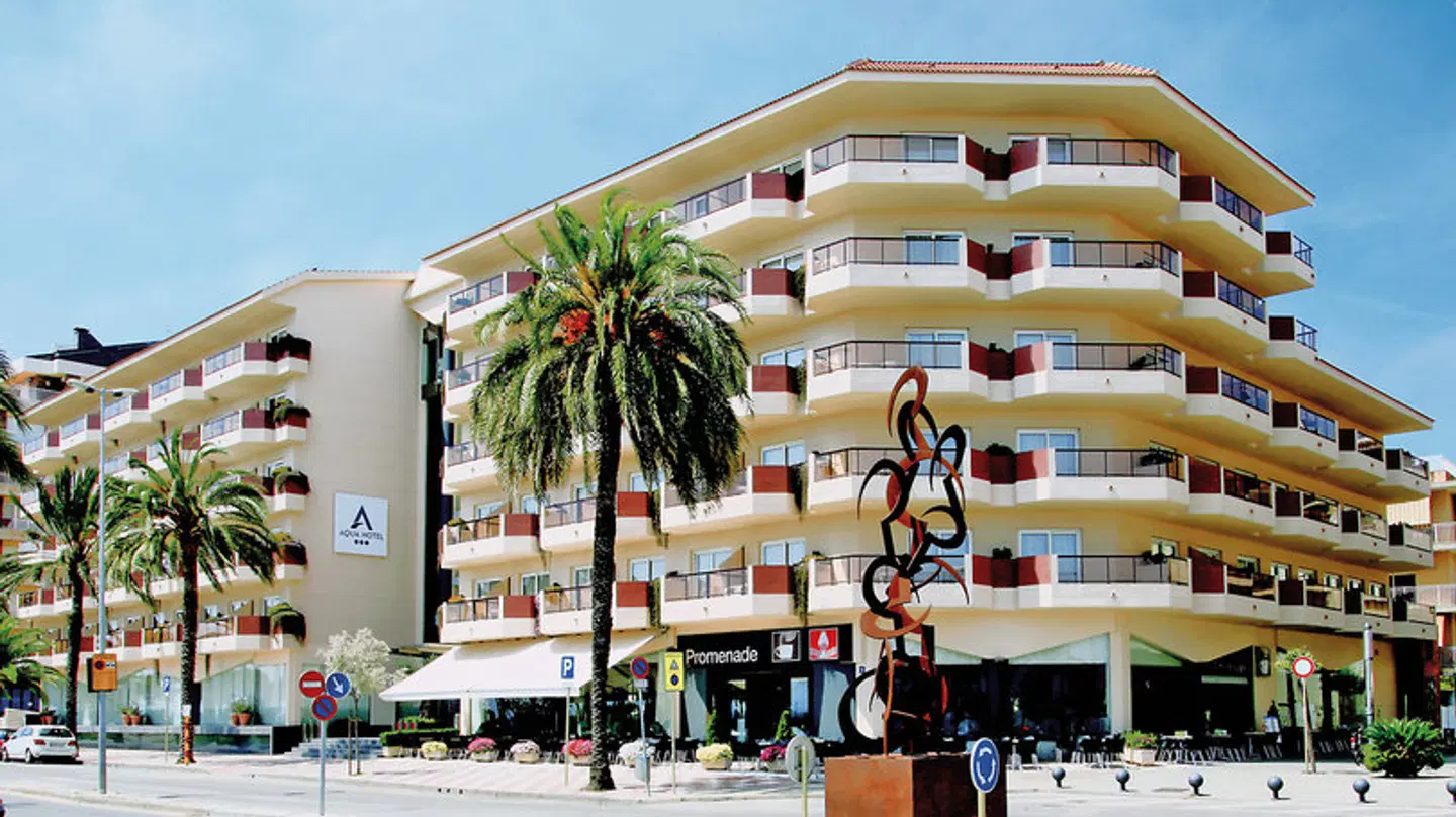 AQUA Hotel Promenade & Spa EXTERIOR