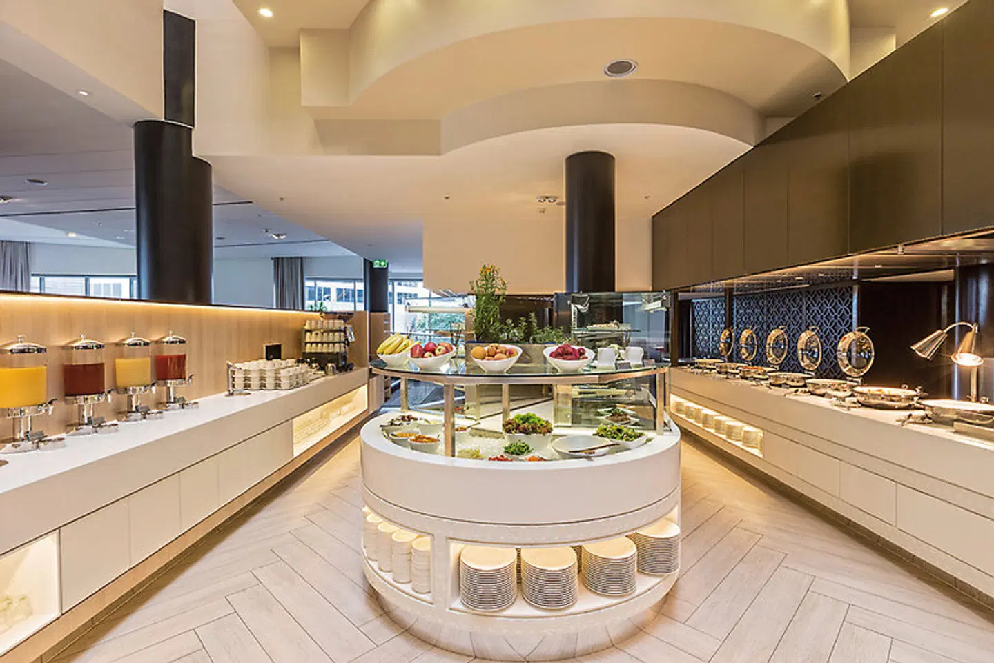 PARKROYAL Darling Harbour Restaurant