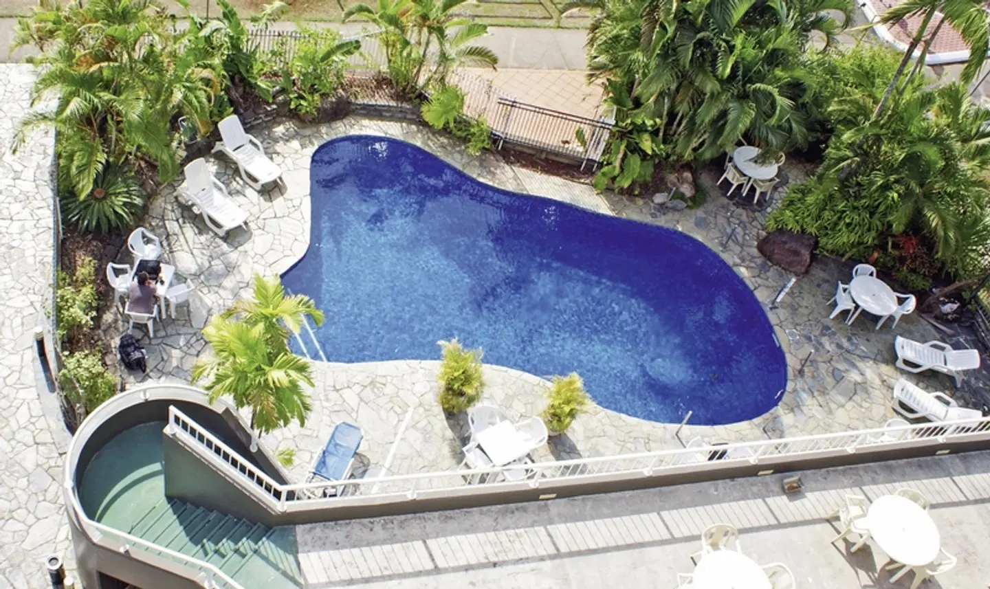 Cairns Plaza Hotel Pool